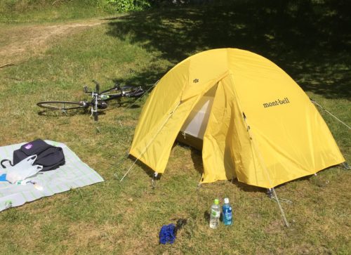モンベル クロノスドーム１型 – 無人のテント